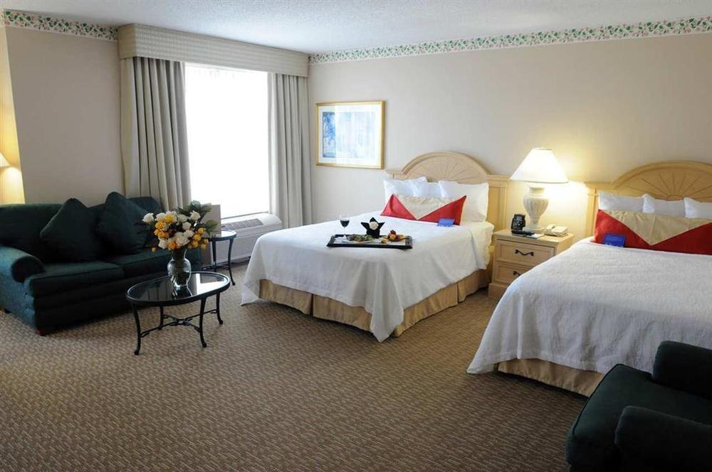 Hilton Garden Inn Atlanta Northpoint Alpharetta Zimmer foto